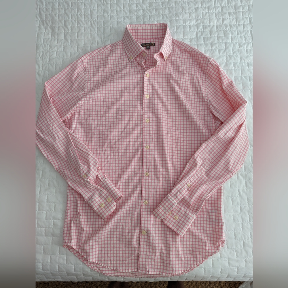 Peter Millar men's button down performance / Summer comfort shirt size medium